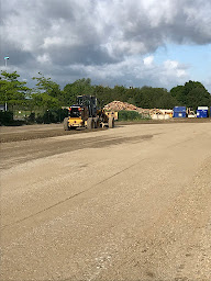 Photo n°9 de PGTP-Terrassement-Assainissement-Enrobés-Demolition-Aménagement extérieur-location à Bournezeau (Société de travaux publics)