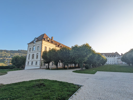 Photo de Maison de retraite Saint-Antoine à Autun (71400)