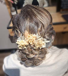 Photo n°17 de Coiff'Mod à Barbezieux-Saint-Hilaire (Salon de coiffure)