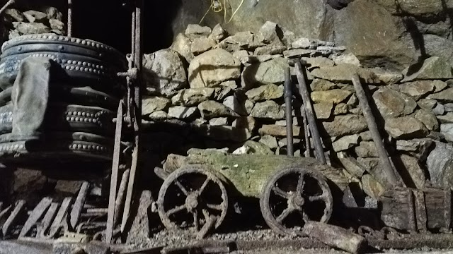 Blue John Cavern