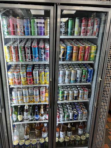 Bedford street market / smoke shop Gallery - United States