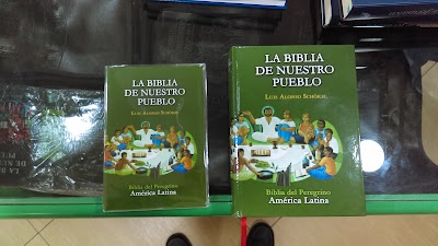 Photos of Librer&iacute;a Editores