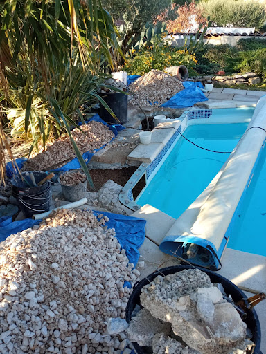 Photo de MKS PISCINE- Recherche de fuite/Rénovation/entretien à Pierrefeu-du-Var (83390)