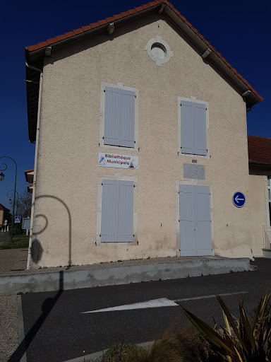 Bookcase Municipal De Navailles-Angos - Thumbnail
