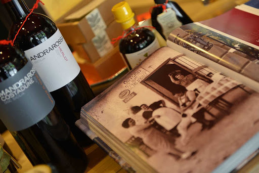 La cantina de Le tre Sorelle - Thumbnail