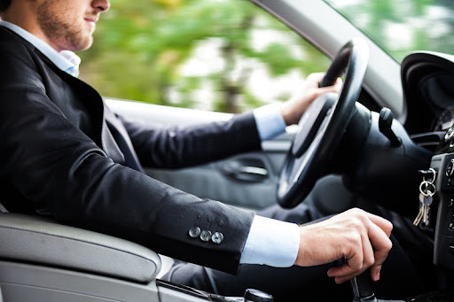 Cabiddu Viaggi - Autonoleggio con conducente | Transfer | Taxi