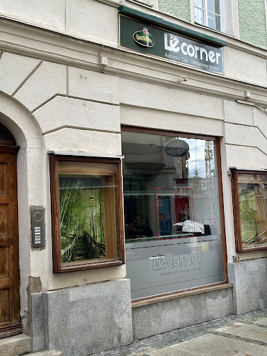 LECORNER Restaurant - Visual