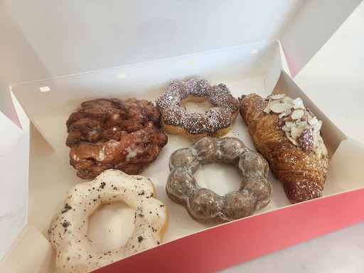Aloha Donut