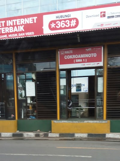 Photos of Halte Cokroaminoto SMA 1