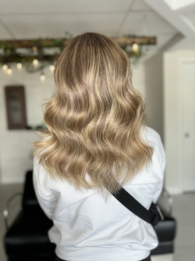 Rustic Roots Hair Lounge - Thumbnail