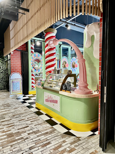 Bella's Ice & Candy Store Gallery - Netherlands