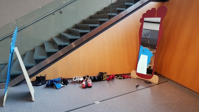 Bata Shoe Museum