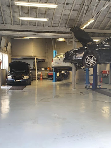 GARAGE MIXT VILLEMOMBLE