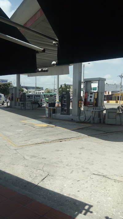 Photos of Service Station La 17