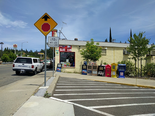 Raymond's Liquor