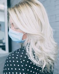 Photo n°4 de Ma Parenthèse Beauté à Magny-le-Hongre (Salon de coiffure)