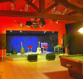 Photo n°3 de Rock'n Camp à Goudet (Brasserie)