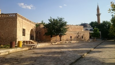 Ezzul Tomb of Sultan Şeyhmus