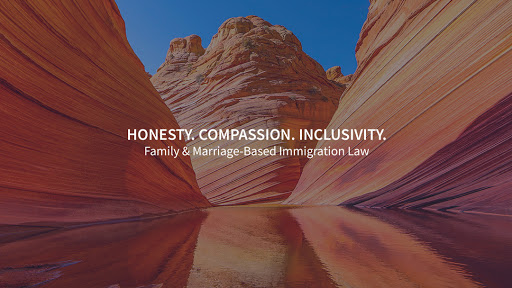 Monument Immigration