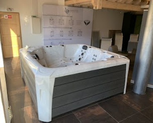 Photo n°3 de Poséidon Spa Chambery à Challes-les-Eaux (Magasin de spa)