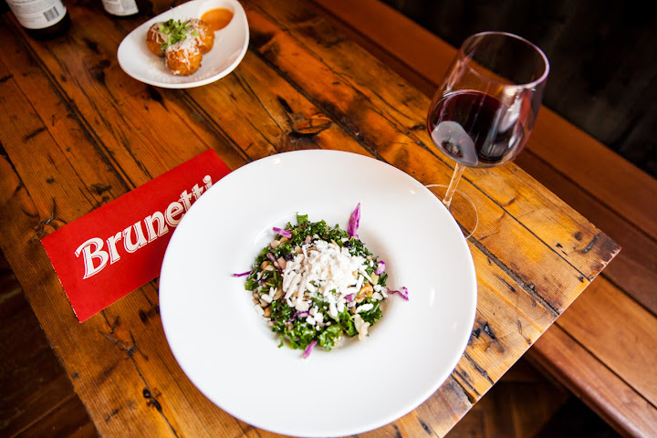 Brunetti Pizza by null