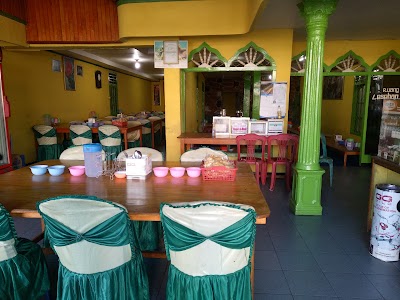 Photos of Lesehan Pak Nardi