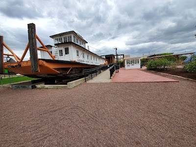 National Mississippi River Museum & Aquarium