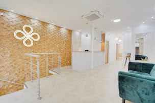 Photo n°1 de Maison du Laser - Paris 15 - Mademoiselle - Epilation, Détatouage et Electrolyse à Paris (Salon d'épilation)