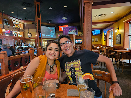 Fox'n Hounds Pub - Thumbnail