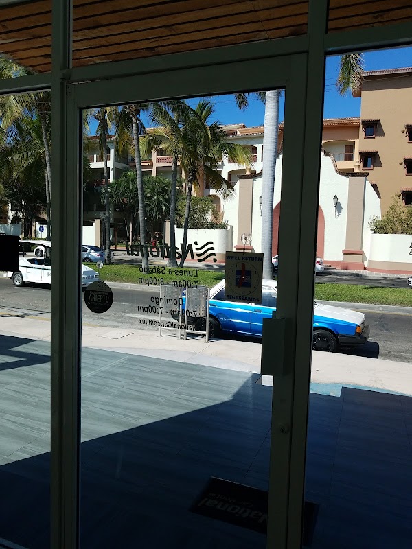 National Car Rental, Mazatlán — dirección, teléfono, horario de