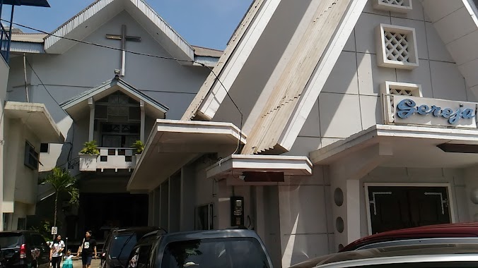 Church of Christ Petamburan, Author: Kris Nikijuluw