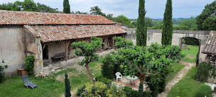 Photo n°7 de Chateau de Saint Sulpice à La Sauvetat-sur-Lède (Chambre d'hôtes)