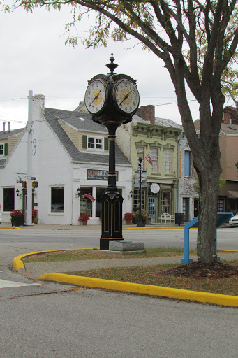 Centennial Clock - Visual