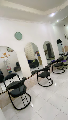 BP BEAUTY SALON