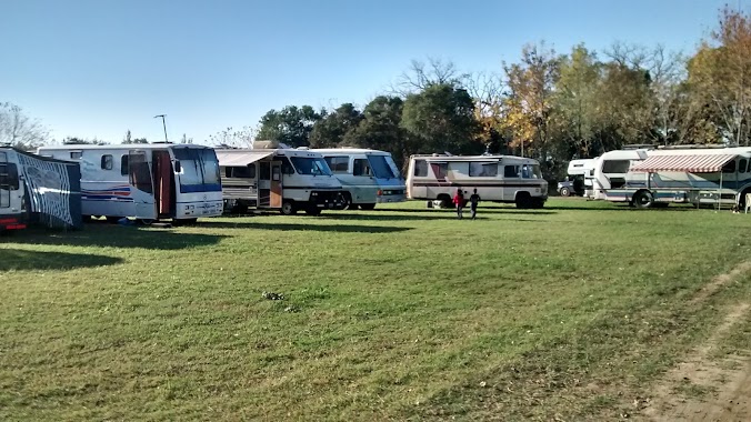 Camping Rancho Móvil Club La Plata, Author: Santiago Scolari