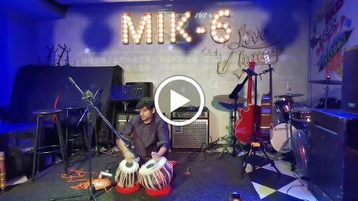 MIK6每晚都有免費現場表演 post image
