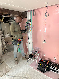 Photo n°1 de DOCELEC ELECTRICITE GENERAL à Roanne (Électricien)