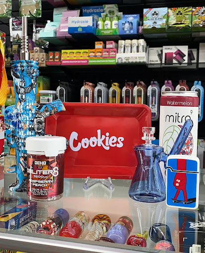 Cloud Factory Smoke & Vape (Formerly Galaxy)