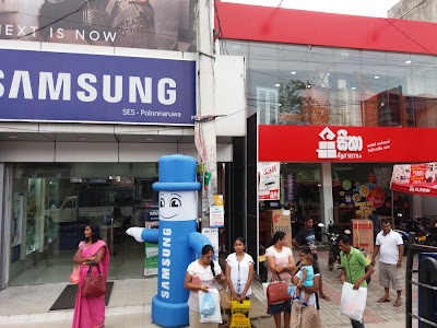 Photos of Samsung Smart Phone Arcade
