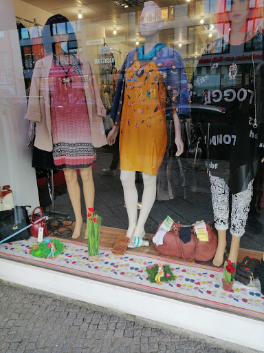 Mirisha Moda - Visual