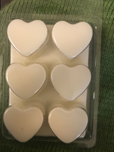 CandyKisses Candles & Melts - Thumbnail