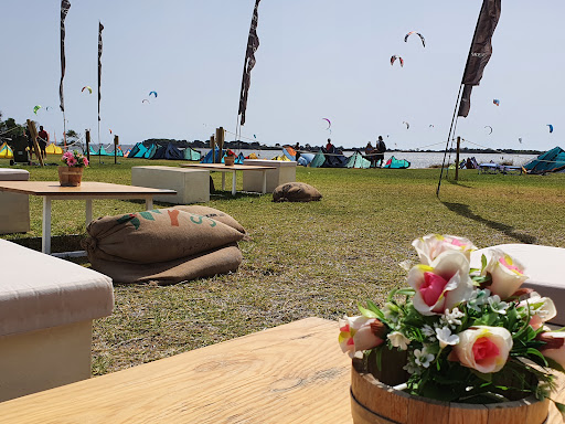Pe'ahi Beach Club - Thumbnail