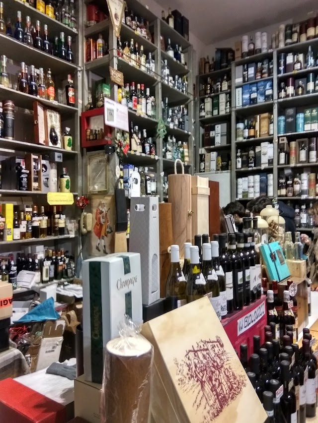 Enoteca VINICOLA ROTONDI - Vendita Distillati di tutto Il Mondo