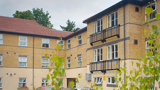 Dedicated nursing home Support in Purley