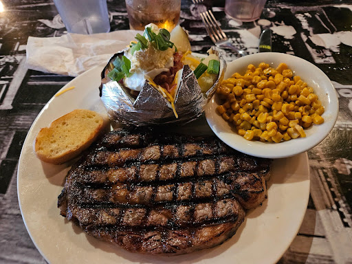 Dillingers Bar and Grill