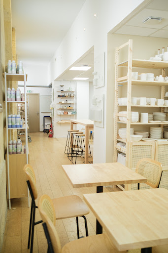 Photo de Café céramique et Atelier de Poterie TERRA-MOKA à Sallebœuf (33370)