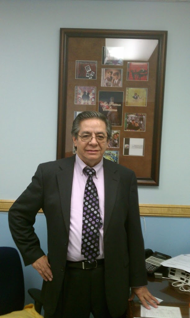 Dr Carlos N Monarrez Md