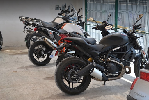 Moto Milenio - Servicio, mantenimiento y reparación de motocicletas