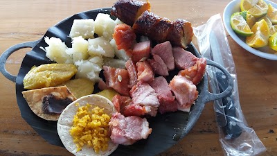 Photos of Chicharronera Donde Luis