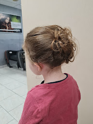 Photo n°18 de Styl'Nath à Brou (Salon de coiffure)